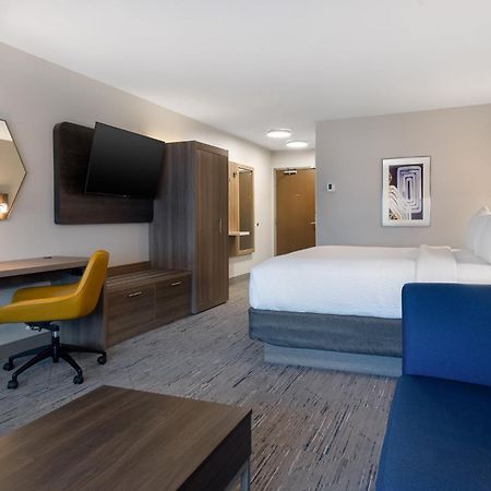 Holiday Inn Express & Suites Oscoda By Ihg Εξωτερικό φωτογραφία