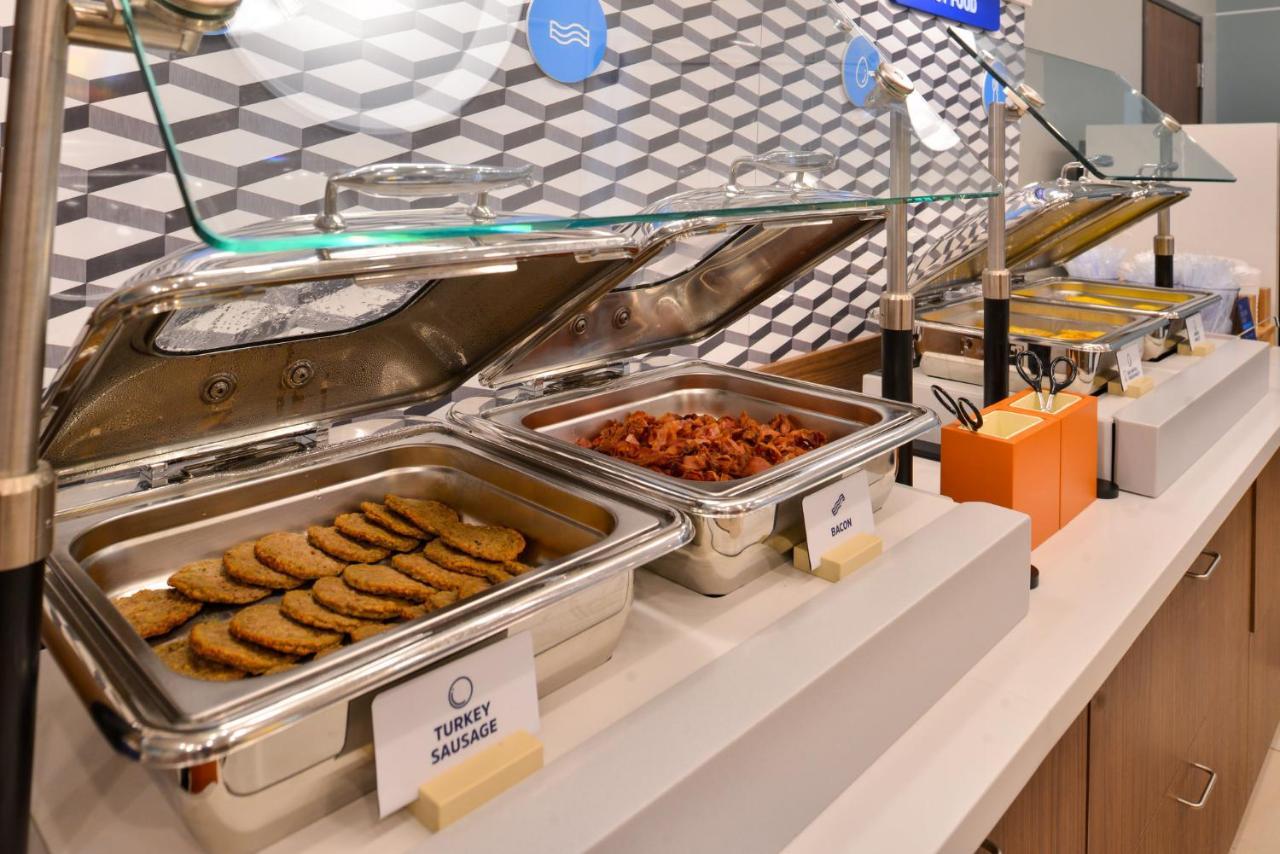 Holiday Inn Express & Suites Oscoda By Ihg Εξωτερικό φωτογραφία