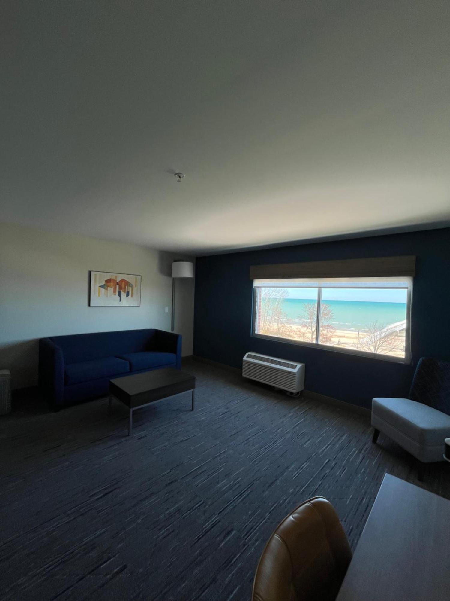 Holiday Inn Express & Suites Oscoda By Ihg Εξωτερικό φωτογραφία