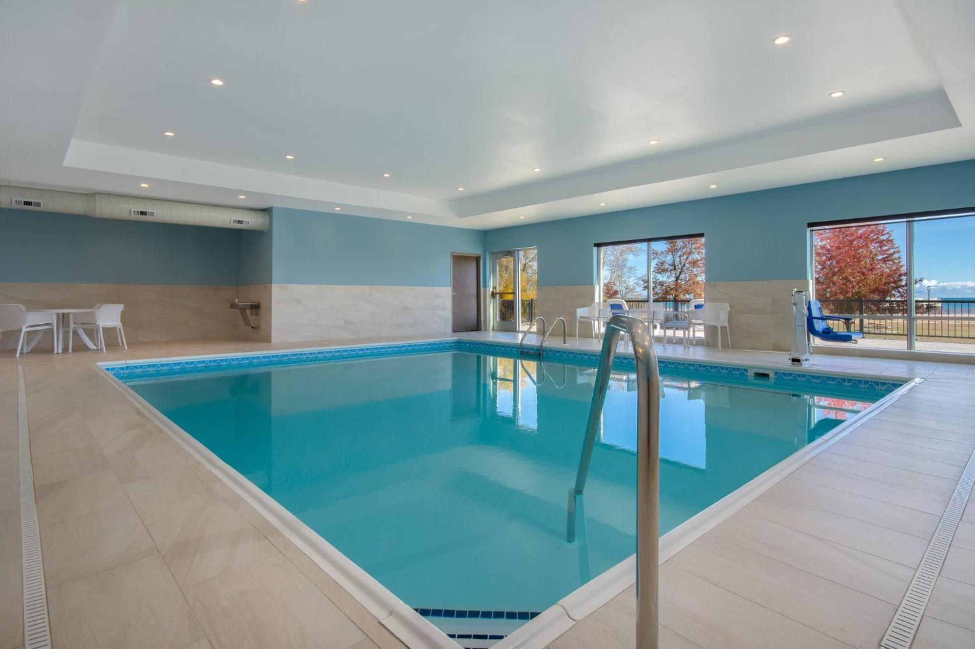 Holiday Inn Express & Suites Oscoda By Ihg Εξωτερικό φωτογραφία
